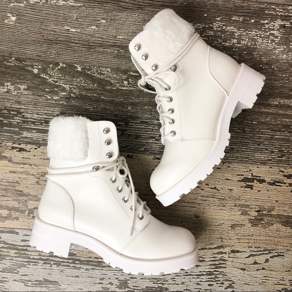MIA Jeremy Faux Fur Trimmed Combat Boot - Picture 2 of 4